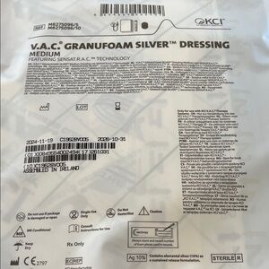 V.A.C. GRANUFOAM SILVER Dressing - Medium